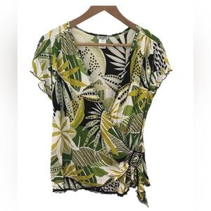 Women’s Beautiful Green With Sequins USINDO Top Size Small